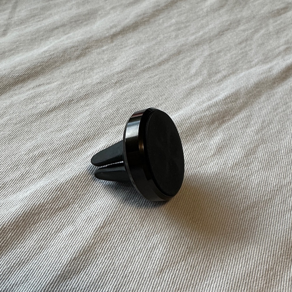 Universal Black Magnetic Car Vent Phone Mount